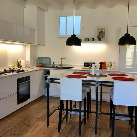 Appartement Charme Antique Bordelais